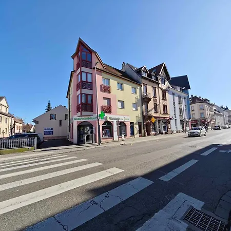 Chez Lili Et Roger Apartament *